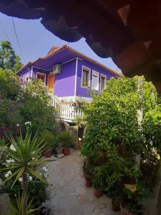 Guesthouse Hlias Gloria Berat Esterno foto